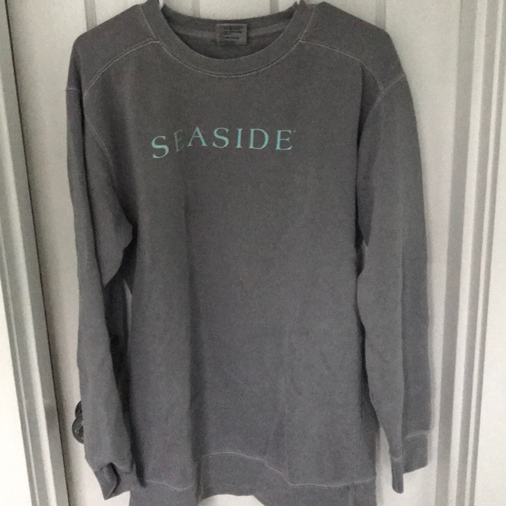seaside crew neck